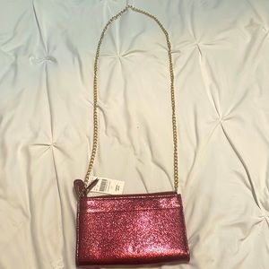 Eye catching crossbody bag